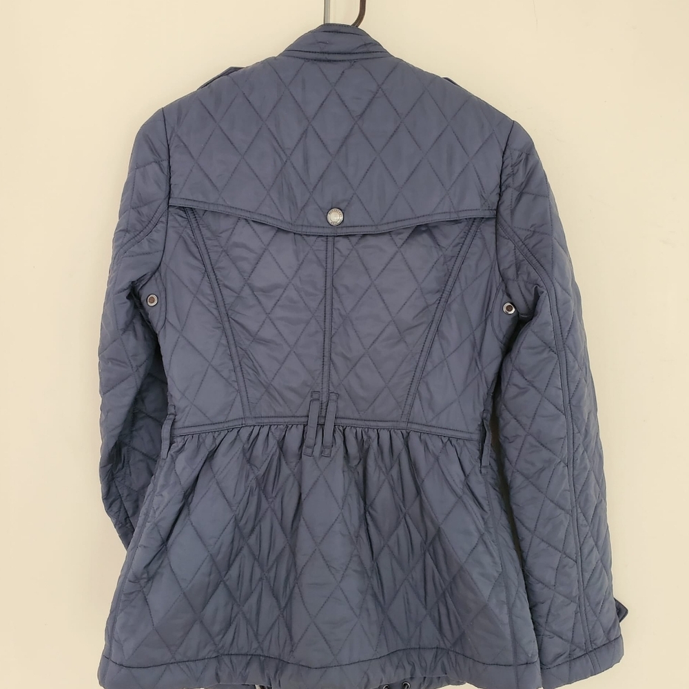 Burberry Short Finsbridge Quilted Jacket - Picture 2 of 12
